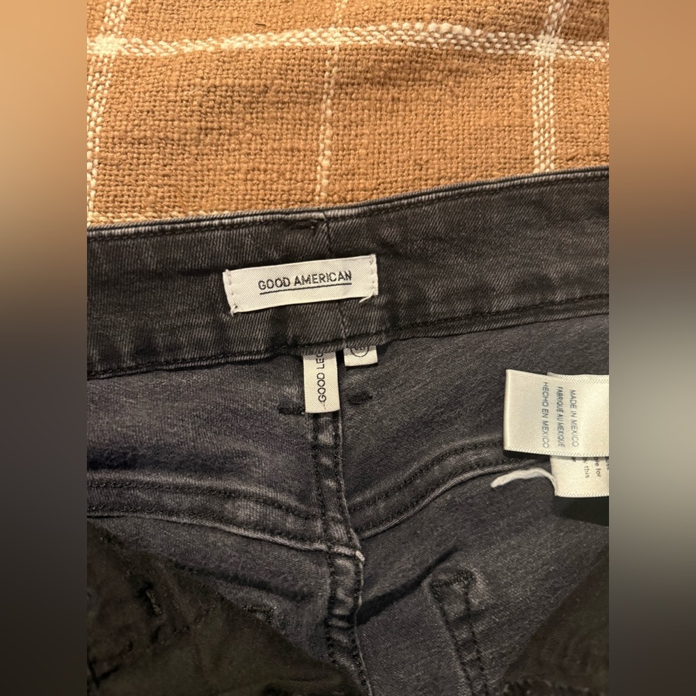 Good American good legs washed Black Jeans 27/4 - Picture 7 of 9